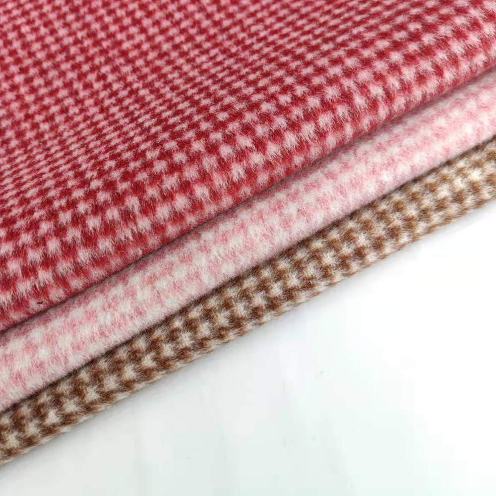 70% wool houndstooth pattern fabric