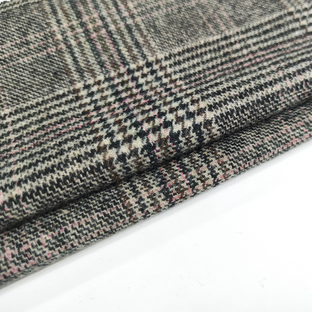 Light weight 30% wool plaid flannel fabric